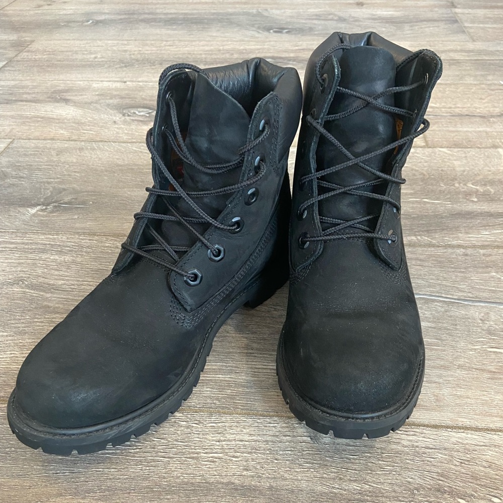 Timberland Women's 6 Inch Premium Waterproof Boots